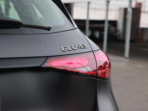 Used 2025 Mercedes-Benz GLC 43 AMG 4MATIC image 15