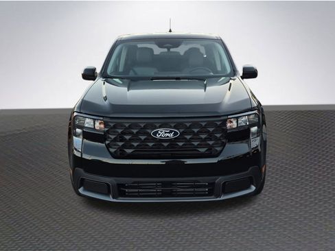 New 2025 Ford Maverick XLT w/ XLT Luxury Package image 3