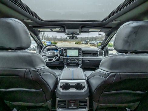 New 2026 Ford F250 Platinum w/ Tremor Off-Road Package image 19