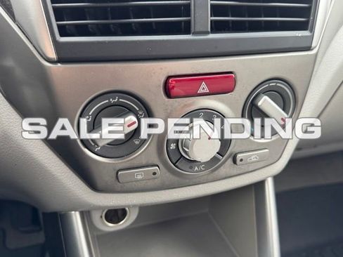 Used 2010 Subaru Forester 2.5X Premium image 22