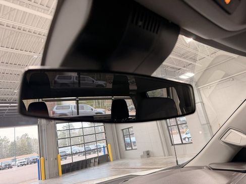 Used 2025 Chevrolet Silverado 1500 LT image 53