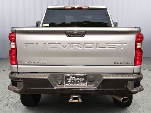 Used 2024 Chevrolet Silverado 2500 Custom w/ Custom Value Package AWD/4WD image 16