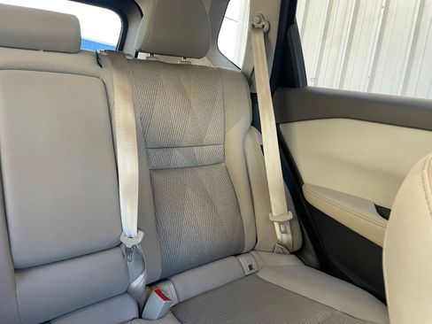 Used 2025 Nissan Rogue SV image 39