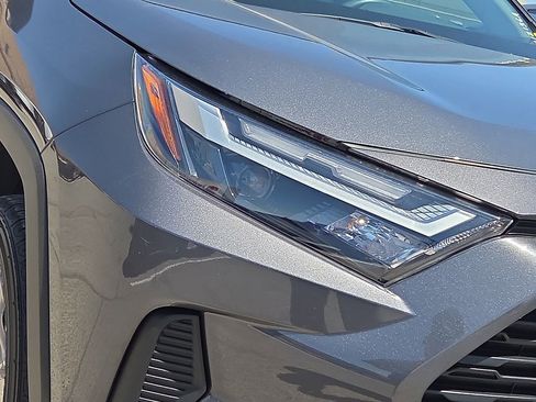 Used 2025 Toyota RAV4 XLE image 8