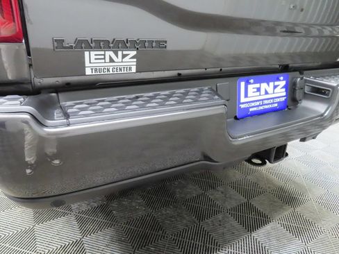 Used 2026 RAM 2500 Laramie AWD/4WD image 46