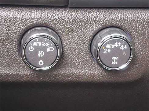 Used 2022 GMC Canyon AT4 w/ Trailering Package image 25