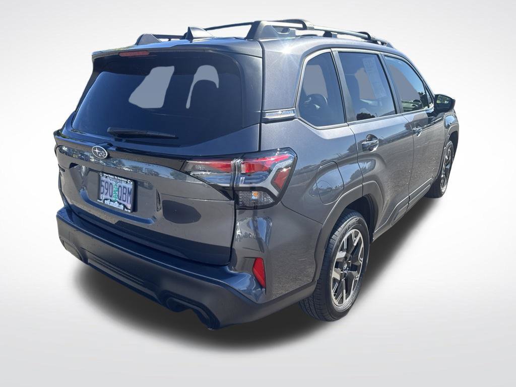 Used 2025 Subaru Forester Premium w/ Convenience Package #1 AWD/4WD image 7