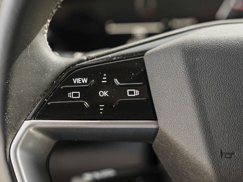 Certified 2025 Audi Q5 Premium w/ Convenience Package image 18