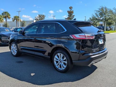 Used 2022 Ford Edge Titanium AWD/4WD image 6