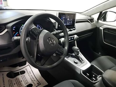 Used 2025 Toyota RAV4 LE image 11