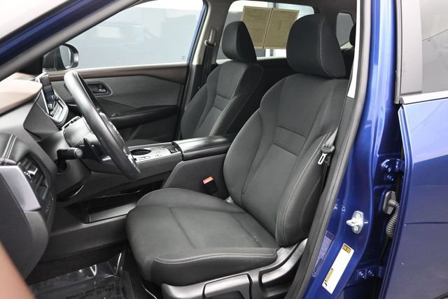 Used 2023 Nissan Rogue S FWD image 5