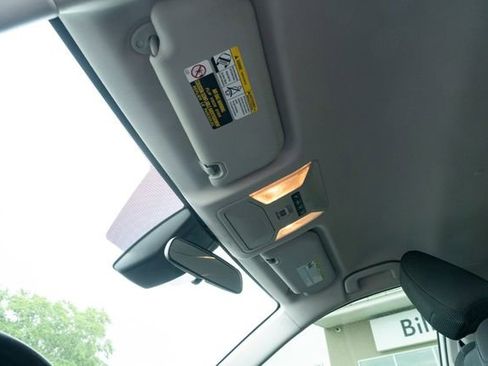Used 2020 Toyota RAV4 LE FWD image 19
