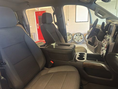 Used 2022 GMC Sierra 1500 Elevation w/ Driver Alert Package I image 20