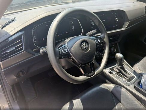 Used 2020 Volkswagen Jetta SEL Premium FWD image 14