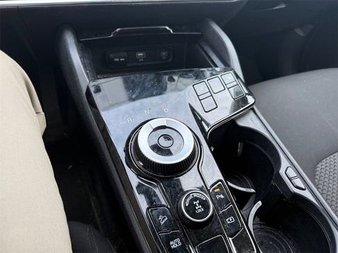 Certified 2023 Kia Sportage LX image 21