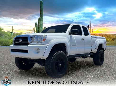 Used 2006 Toyota Tacoma PreRunner RWD image 1