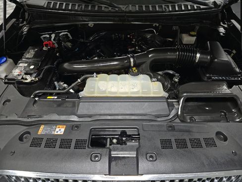 Used 2023 Lincoln Navigator Reserve image 8