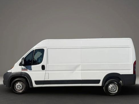 Used 2018 RAM ProMaster 2500 FWD image 8