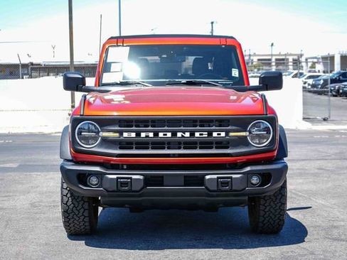 Certified 2023 Ford Bronco Black Diamond AWD/4WD image 2