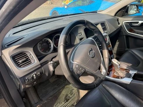 Used 2013 Volvo S60 T6 AWD/4WD image 11