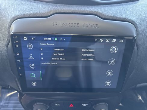 Used 2018 Jeep Renegade Trailhawk image 21