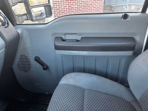 Used 2013 Ford F250 XL image 35