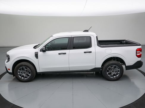 New 2026 Ford Maverick XLT image 8