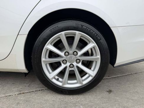 Used 2018 Cadillac CTS Sedan image 9