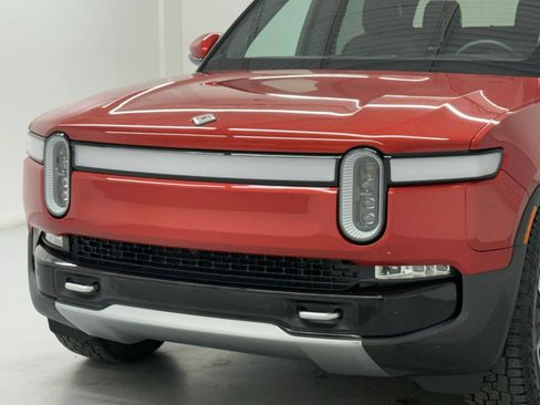 Used 2023 Rivian R1T Adventure AWD/4WD image 37