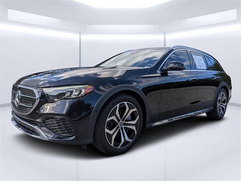 Used 2024 Mercedes-Benz E 450 4MATIC All-Terrain Wagon w/ Leather Package image 7