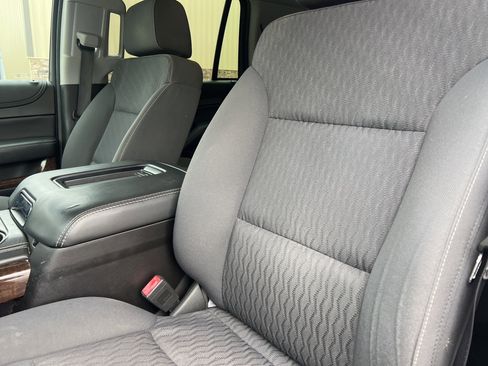 Used 2019 Chevrolet Tahoe LS image 12