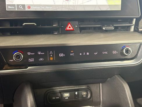 Used 2023 Kia Sportage X-Line AWD/4WD image 18