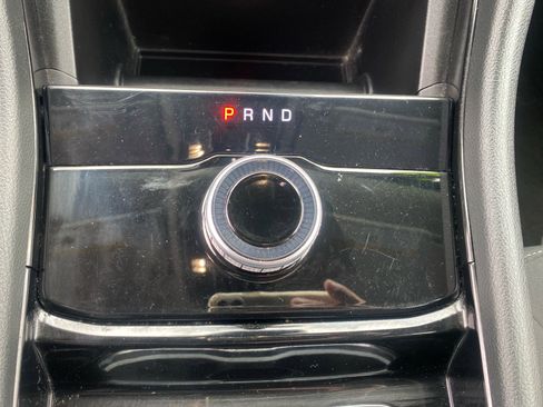 Used 2023 Jeep Grand Cherokee L Laredo image 12