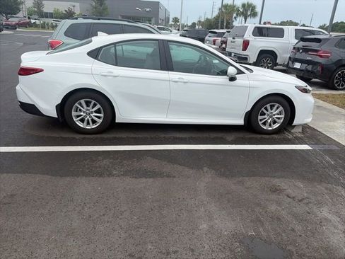 Used 2025 Toyota Camry LE FWD image 3