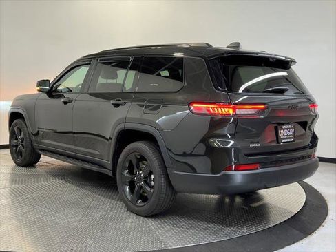 Certified 2023 Jeep Grand Cherokee L Limited w/ Luxury Tech Group II image 5