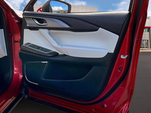 Used 2023 MAZDA CX-9 Signature image 23