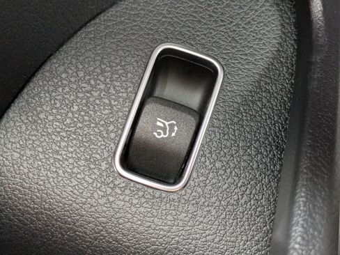 Used 2024 Mercedes-Benz GLE 350 4MATIC image 31