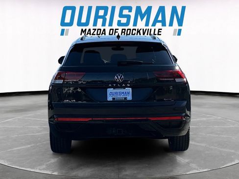Used 2023 Volkswagen Atlas Cross Sport SEL R-Line image 5