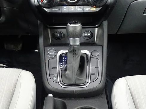 Used 2023 Hyundai Kona SEL image 34