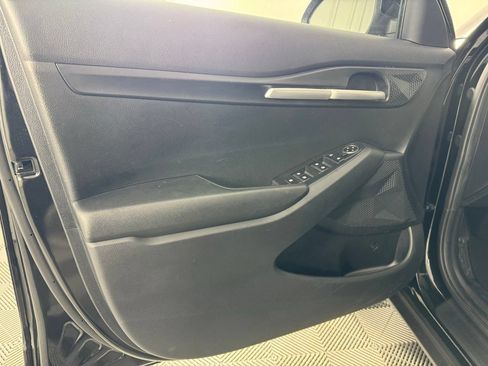 Used 2026 Kia Seltos LX FWD image 10