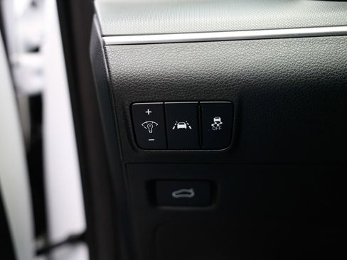 Used 2022 Kia K5 GT-Line image 51