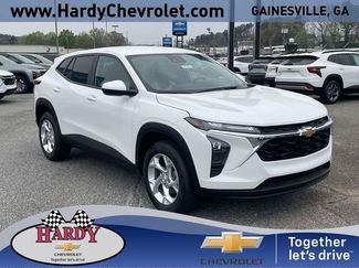 New 2026 Chevrolet Trax LS w/ LS Convenience Package video 1