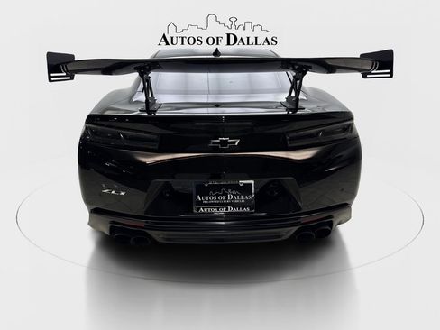 Used 2018 Chevrolet Camaro ZL1 RWD image 7