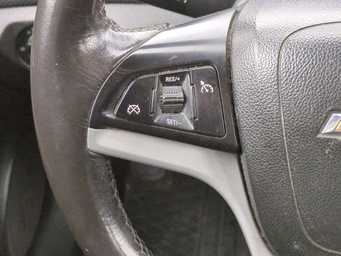 Used 2013 Chevrolet Cruze LT image 23