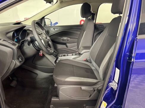 Used 2013 Ford Escape S FWD image 10