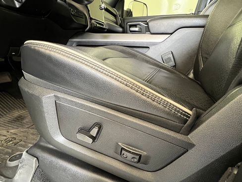 Used 2022 RAM 2500 Laramie image 12