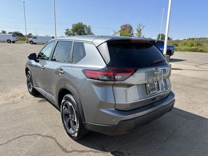 Used 2024 Nissan Rogue SV
