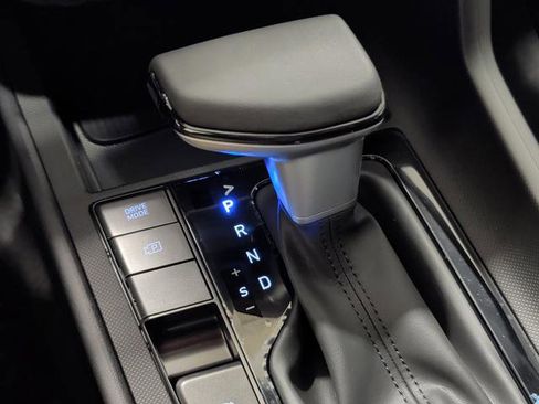New 2026 Hyundai Elantra Sport FWD image 19