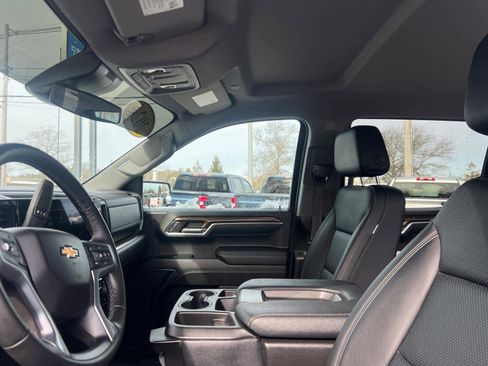 Certified 2024 Chevrolet Silverado 1500 LT image 12