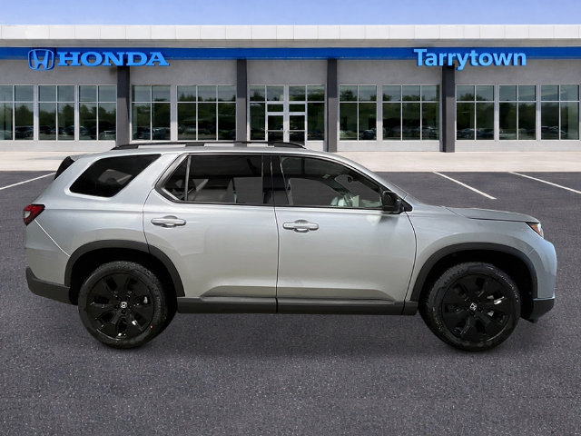 New 2026 Honda Pilot Black Edition image 8